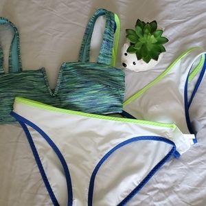 NWT 2 piece bikini bundle